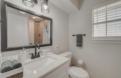 Charming 5BD-3BA in the Heart of Plano -Sleeps 10 - Foto 24