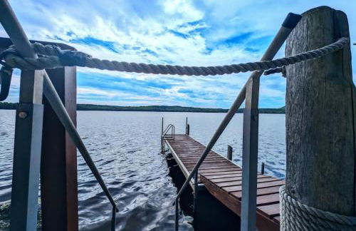 Kayak Cabin on Flanders Pond NEW - Foto 1