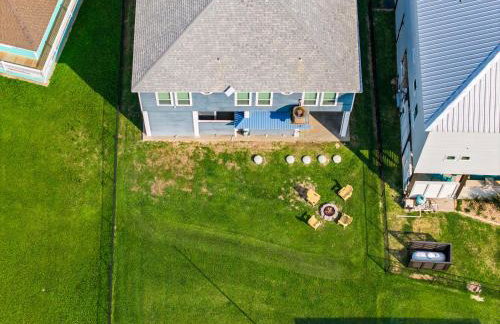 3BR - Amazing Game Room, Steps to Beach, Firepit - Foto 63