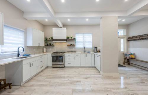 Pool House Near NYC FIFA Stay for Groups - Foto 16