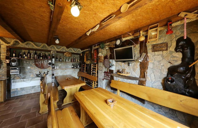 Charming Villa in Poličnik with Swimming Pool - Photo 23