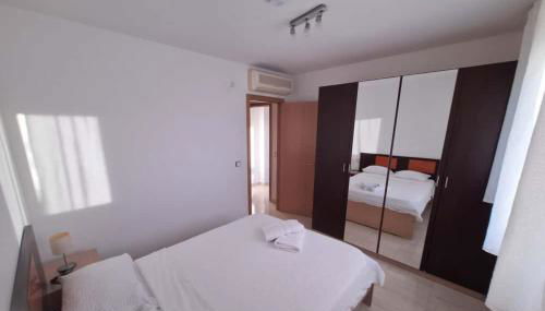 La Daurada - Foto 3, wardrobe