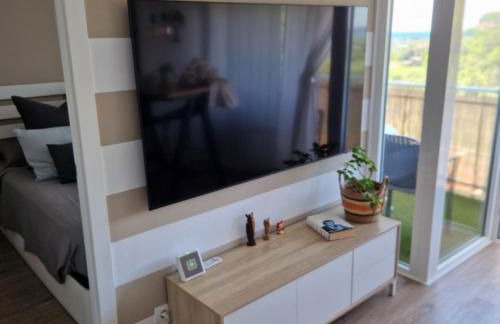 Apartamento con vistas al mar y montaña - Piscina - Foto 22