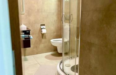 Ibiza Royale -Sleeps 6-Free Parking -Wi-Fi - Foto 43