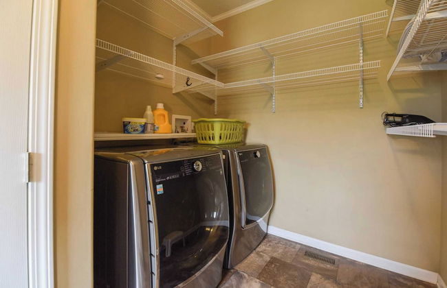 Riverside Ranch by Avantstay Mins to Downtown - Foto 39