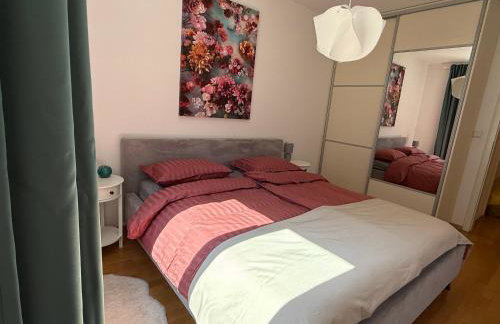 Lake Garden - Cozy Two-Bedroom Apartment with flexible Check-In, Terrace, and Netflix - Foto 5