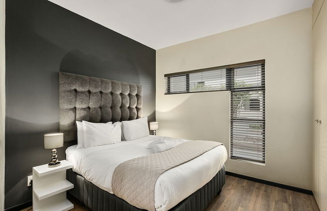 Easy Stay - The Vantage - Photo 53