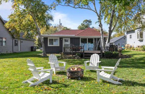 Hickory Hideaway Cozy 2-Bedroom Home on Lake Winnebago - Foto 11