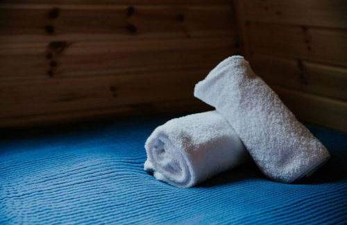 River Side Cabin with Hot tub Snowdonia - Foto 15