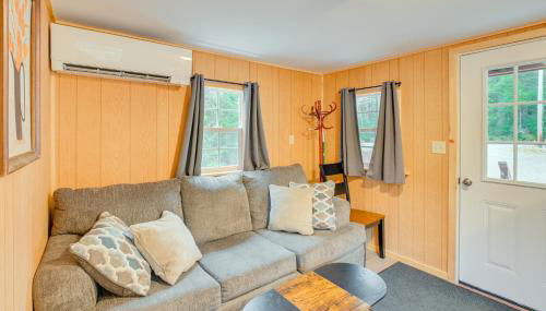 Cozy Brownville Cabin 2 Mi to Schoodic Lake! - Foto 2