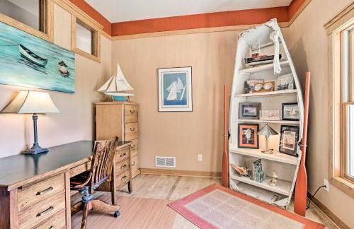 Tranquil Lake Elmo Farmhouse Hiking Nearby! - Foto 12