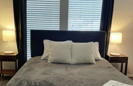 Spacious Family Value Retreat with Pool & Garage - Foto 8