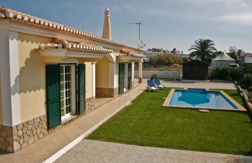 Bonita Moradia c/ Piscina em SAGRES - Foto 30