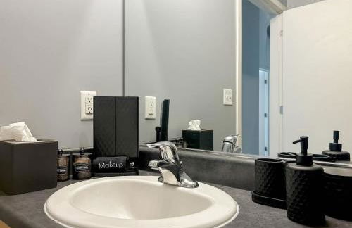 West Loop - City Views With In & Out Parking 4 - Foto 52