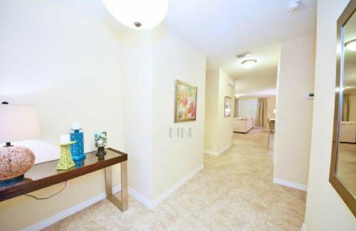 Private Pool - Cozy Vacation Home Near Disney - Foto 9