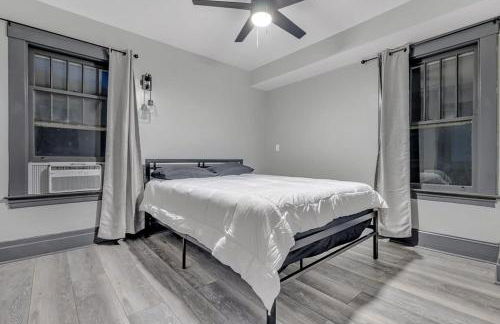 Renovated 6BR 2BA Minutes from Falls and Casino - Photo 24