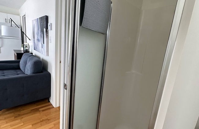 Renovated Chalet for Rent in Front of the Lake - Foto 8