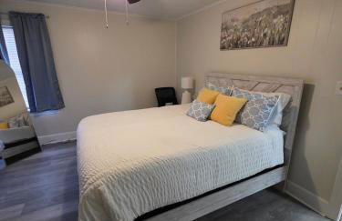 Close-to-Everything Midtown Cottage - Foto 55