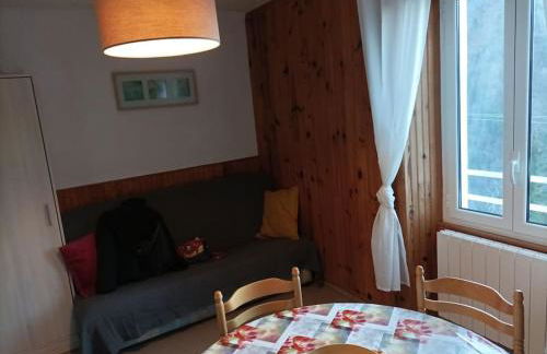 2 pièces proche cure thermale - Foto 8