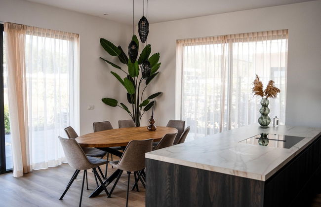 Water Villa With Garden and Jetty Near Harderwijk - Photo 21