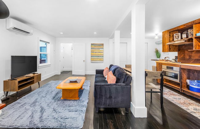 1BR Tranquil Haven in Beacon Hill - Photo 8