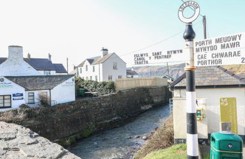 Tan Bryn 1 - Photo 13