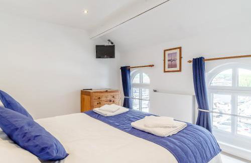 Topsail-18150 - Photo 11