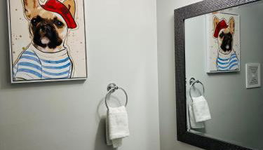 City Oasis Near NRG Stadium, Med Center & Downtown! - Photo 4