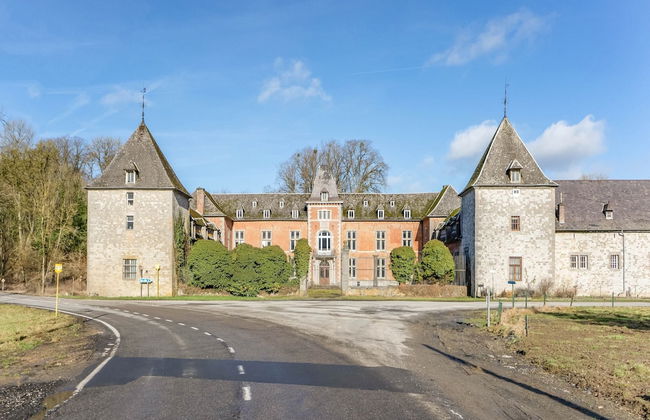 Cosy Holiday Home in Hastiere With a Terrace - Foto 1