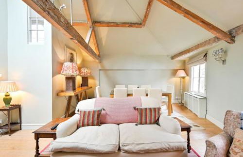 Argyl - Traditional Mews Home in Westminster with Parking - Foto 5