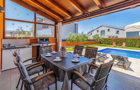 2 Bedroom Stunning Home In Skatari - Foto 14