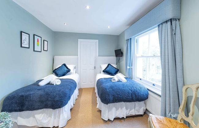 Stylish Shepherds Bush Flat - Photo 4