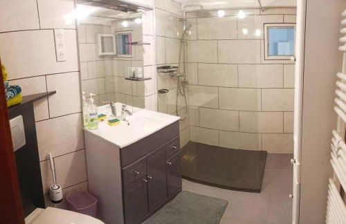 * Appartement rez de chaussée Frontière Suisse * - Foto 7