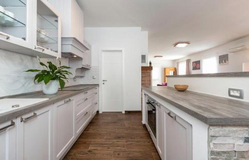 Gorgeous Home In Krmed With Wifi - Foto 14