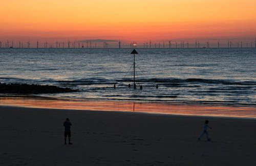 Dog Friendly Lovely Caravan by Beach Prestatyn N Wales 6 Berth Read full Host details before booking Mon in to Fri out Fri in to Mon out Mon to Mon Fri to Fri ONLY - Foto 21