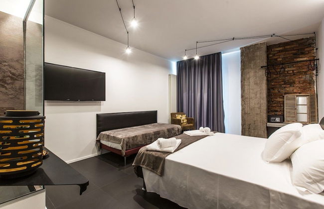 The Boutique Napoli Suite - Photo 9