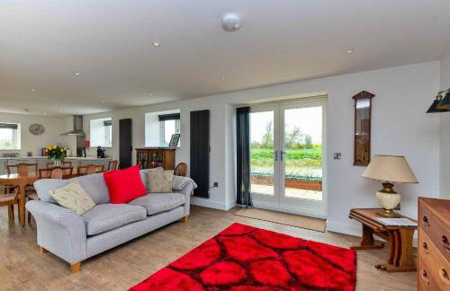 Finest Retreats - The Warren - Photo 6