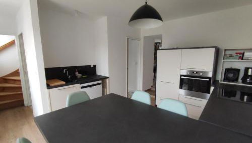 Agréable maison de bourg - Photo 3, stove, minibar