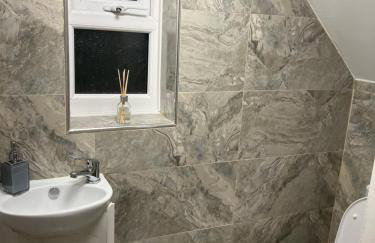 Five Oaks House- Entire 3 Bedroom House for Family & Contractors with up to 5 sleep- NO PARTIES ALLOWED - Foto 34