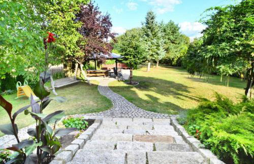 Holiday Home by the Lake, Private Garden, Oswino - Foto 73