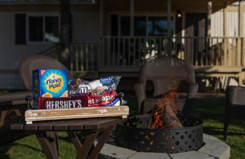 Stylish and Spotless Beach Getaway - Foto 32