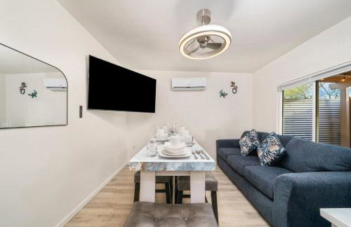 3BR 2BA Cozy Home with Jacuzzi Near Downtown - Foto 11