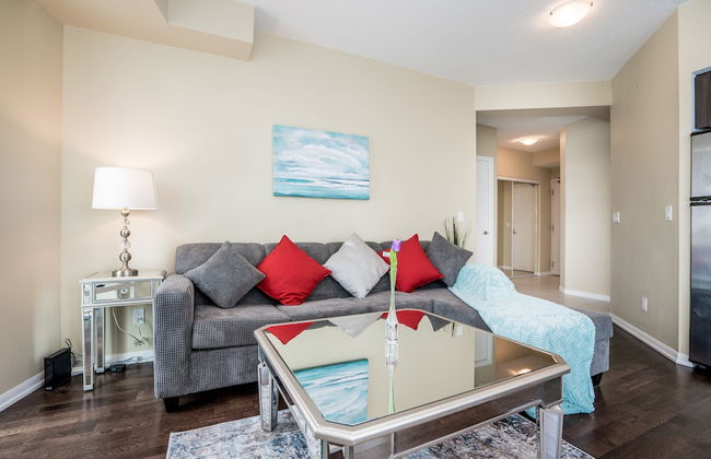 Aaira Suites at Fort York - Foto 1