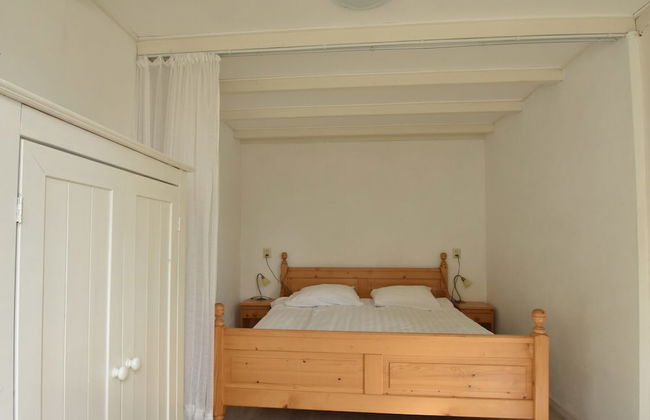 Quaint Holiday Home in Bergen aan Zee near Sea - Photo 3