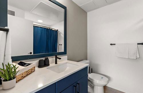 W208 Luxury Spacious 2Bd Condo In DT Minneapolis, Minutes From Minneapolis Convention Center & US Bank Arena - Foto 27