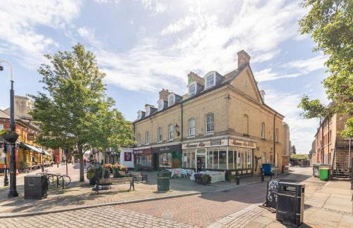 Castle Garden View - Photo 2