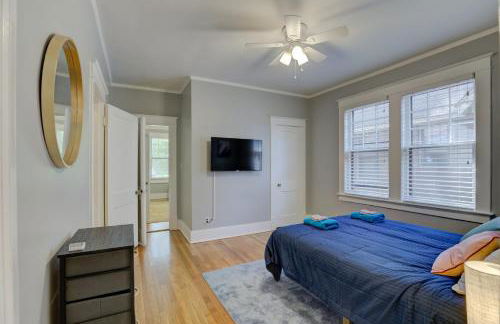 Spacious 3BR Cooper-Young Bungalow - Sleeps 8 - Walkable to Dining - Easy Access to Downtown - Parking - Foto 19