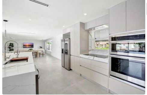 Waterfront Villa with 3 bedroom private suites - Foto 6