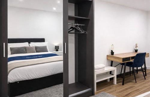 Modern Flat - Work Professionals - Free Parking - Elstree & Borehamwood Station - Foto 1