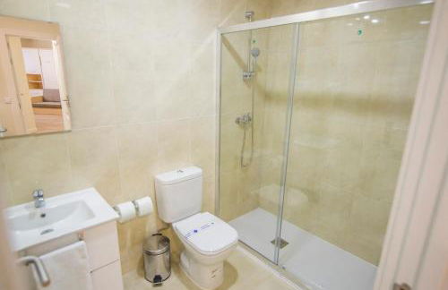 Apartamentos Plaza de Santiago - Estudios Turisticos - 1 LLAVE - Foto 42